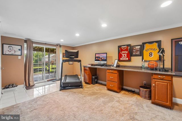 154 LAFAYETTE CT, Trappe, PA 19426