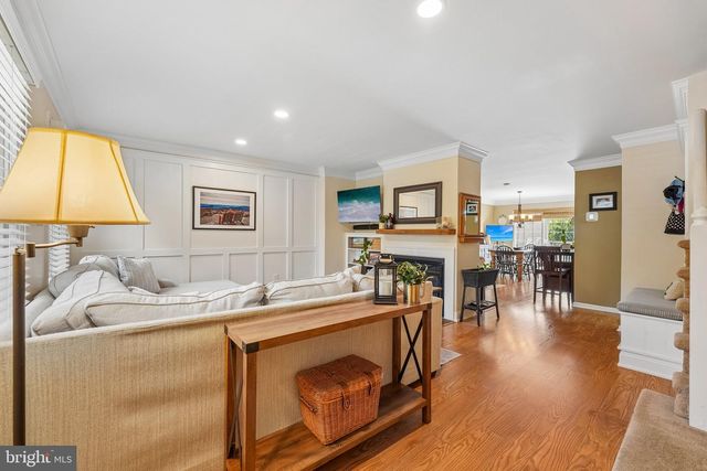 154 LAFAYETTE CT, Trappe, PA 19426