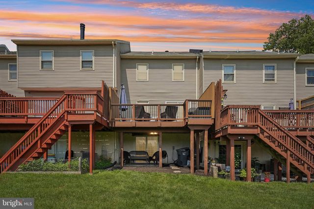 154 LAFAYETTE CT, Trappe, PA 19426