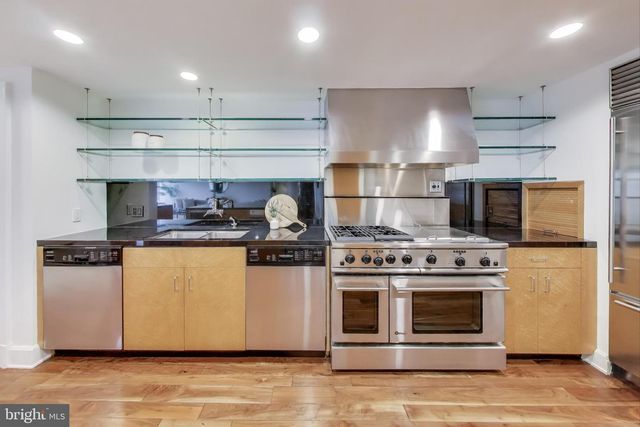 3030 K ST NW #209, Washington, DC 20007