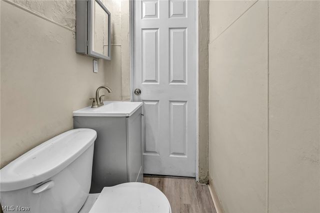 3667 E 61st Street, Cleveland, OH 44105