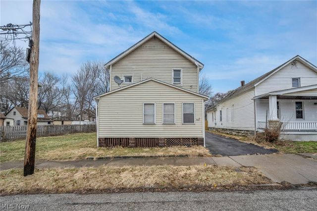 3667 E 61st Street, Cleveland, OH 44105