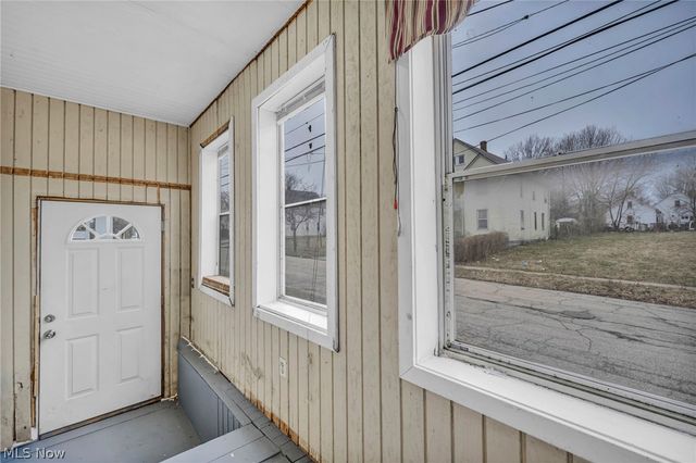 3667 E 61st Street, Cleveland, OH 44105