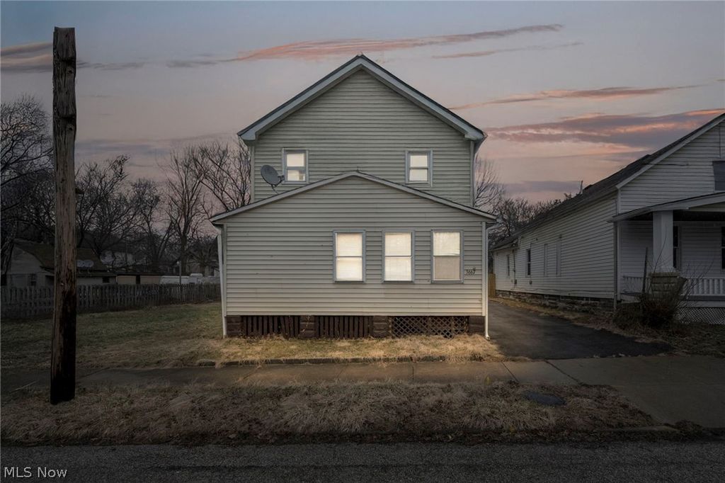 3667 E 61st Street, Cleveland, OH 44105