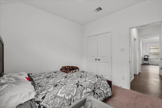630 Harbor Colony Lane, La Marque, TX 77568