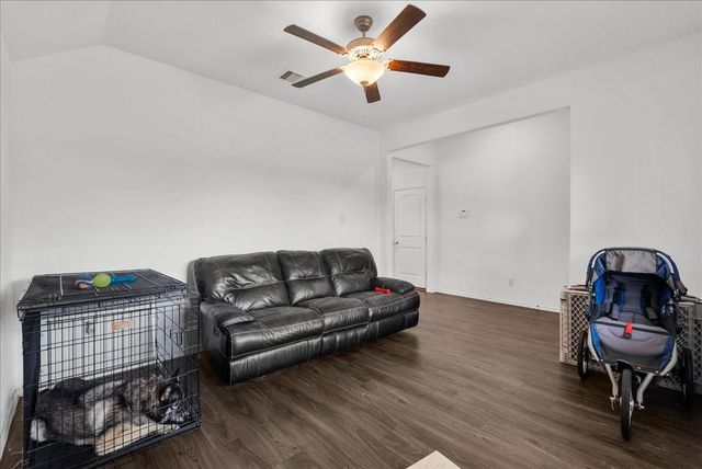 630 Harbor Colony Lane, La Marque, TX 77568