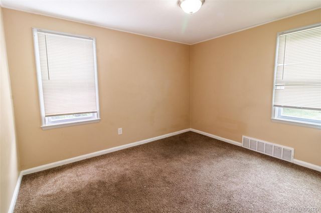 12324 Lansdowne Street, Detroit, MI 48224