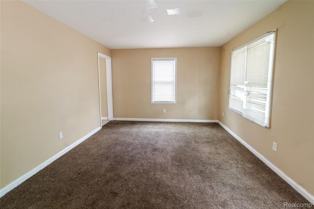 12324 Lansdowne Street, Detroit, MI 48224