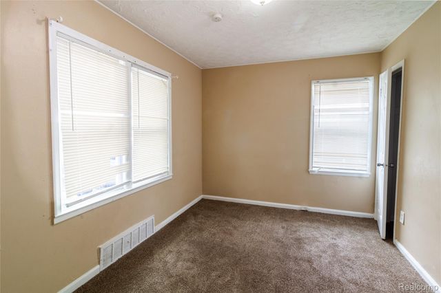 12324 Lansdowne Street, Detroit, MI 48224