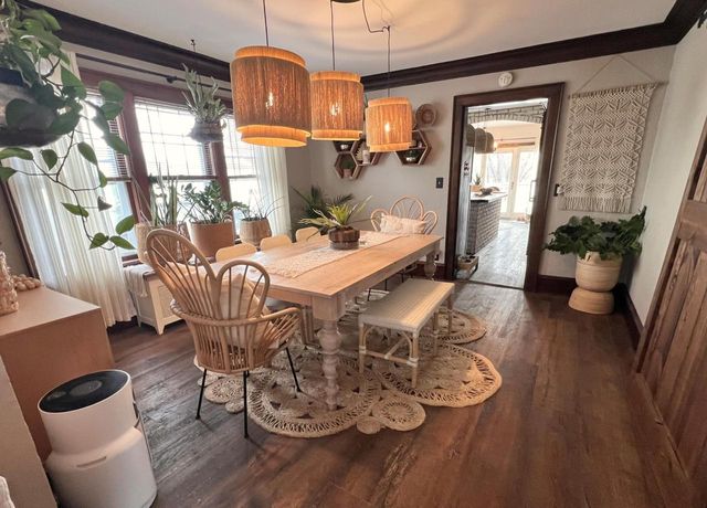 1221 OSHKOSH AVENUE, Oshkosh, WI 54902