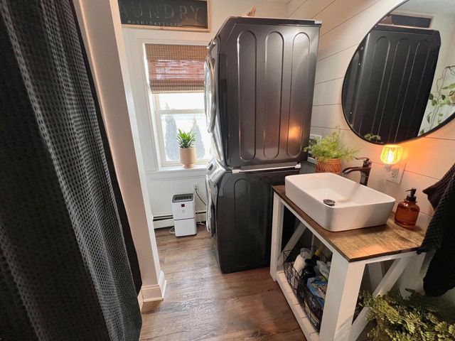 1221 OSHKOSH AVENUE, Oshkosh, WI 54902