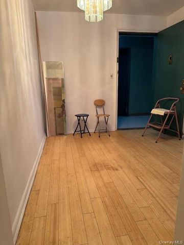 8330 Vietor Avenue 306, Elmhurst, NY 11373