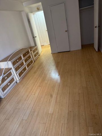 8330 Vietor Avenue 306, Elmhurst, NY 11373