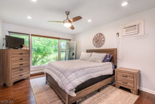18 Cross St, Netcong Boro, NJ 07857