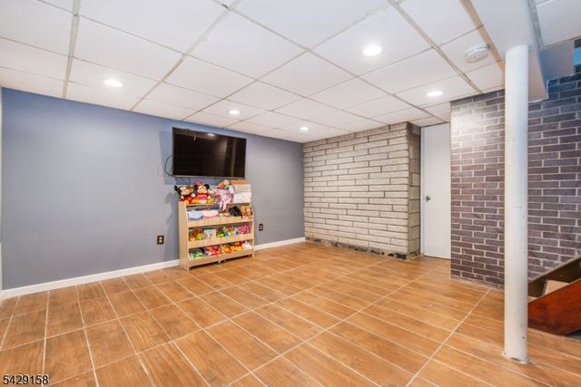 18 Cross St, Netcong Boro, NJ 07857