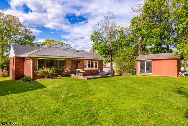 18 Cross St, Netcong Boro, NJ 07857