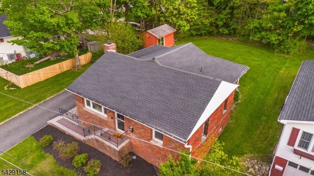 18 Cross St, Netcong Boro, NJ 07857