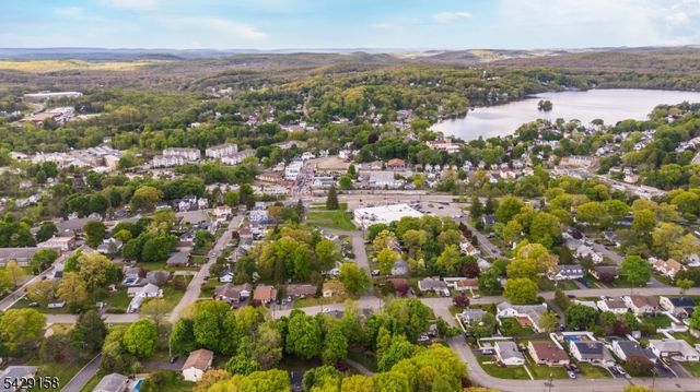 18 Cross St, Netcong Boro, NJ 07857