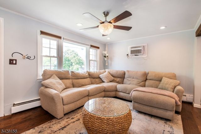 18 Cross St, Netcong Boro, NJ 07857