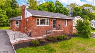 18 Cross St, Netcong Boro, NJ 07857