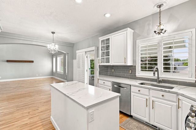 1997 N 400 W, Centerville, UT 84014