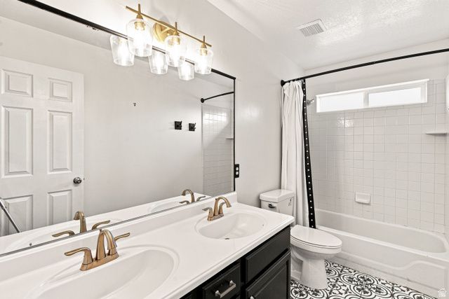 1997 N 400 W, Centerville, UT 84014