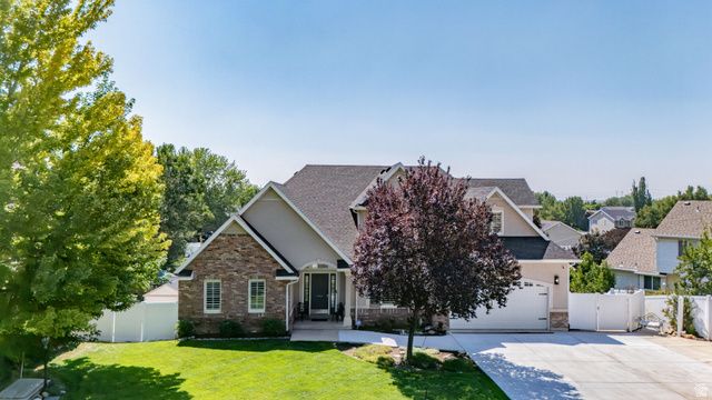 1997 N 400 W, Centerville, UT 84014