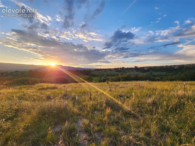 387 Fox Run Circle, Colorado Springs, CO 80921