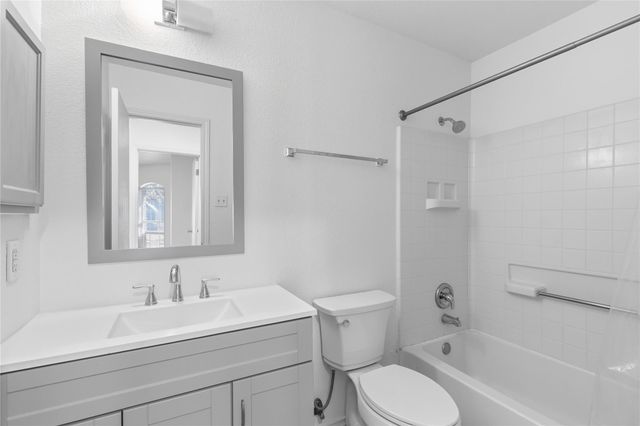 160 Orion CV, Kyle, TX 78640