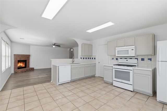 160 Orion CV, Kyle, TX 78640