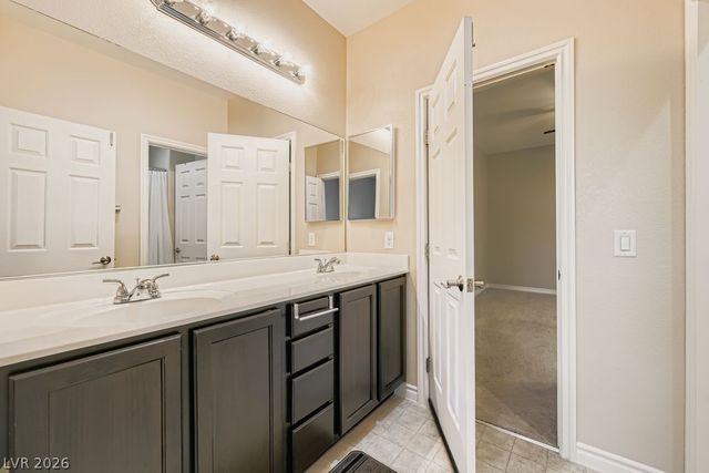 4212 Hawks Glide Avenue, North Las Vegas, NV 89084