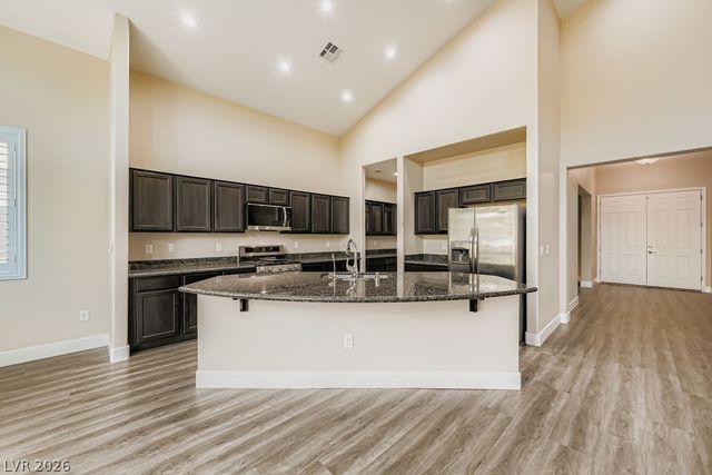 4212 Hawks Glide Avenue, North Las Vegas, NV 89084