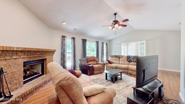 121 Beaver Dam Trail, Newport, NC 28570