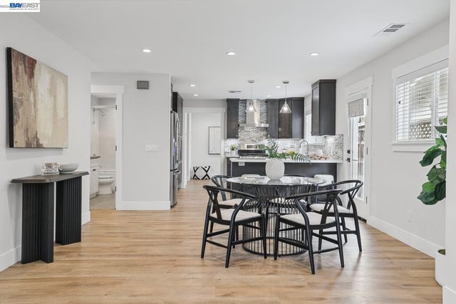 426 Falcon Way, Livermore, CA 94551
