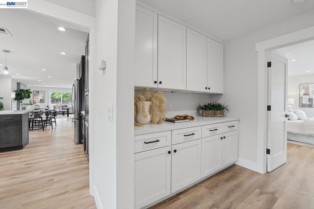 426 Falcon Way, Livermore, CA 94551