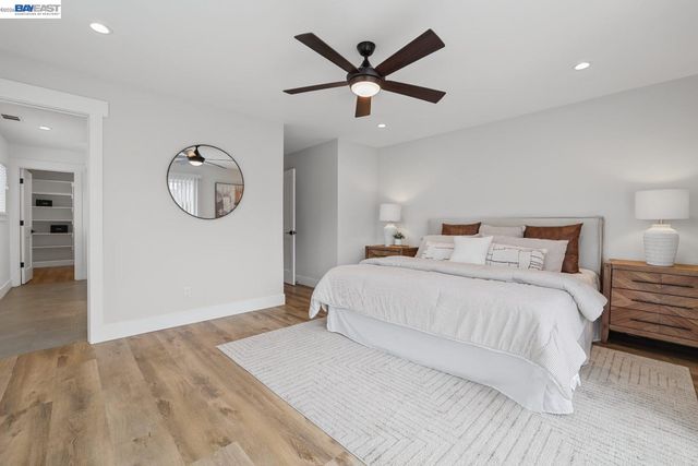 426 Falcon Way, Livermore, CA 94551