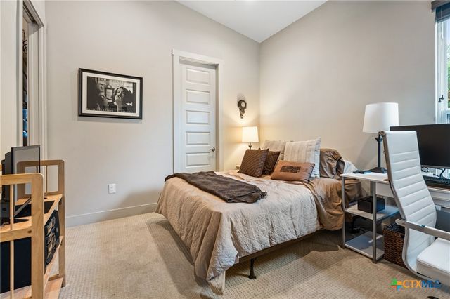 103 Ancient Oak Way, San Marcos, TX 78666