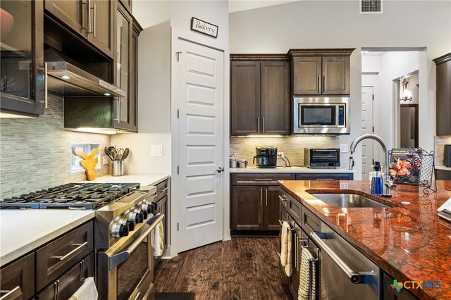 103 Ancient Oak Way, San Marcos, TX 78666