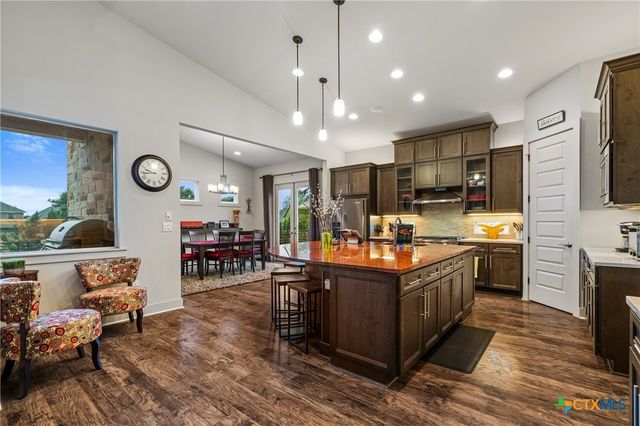 103 Ancient Oak Way, San Marcos, TX 78666