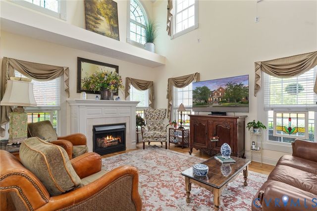 11536 Chester Village Dr, Chester, VA 23831