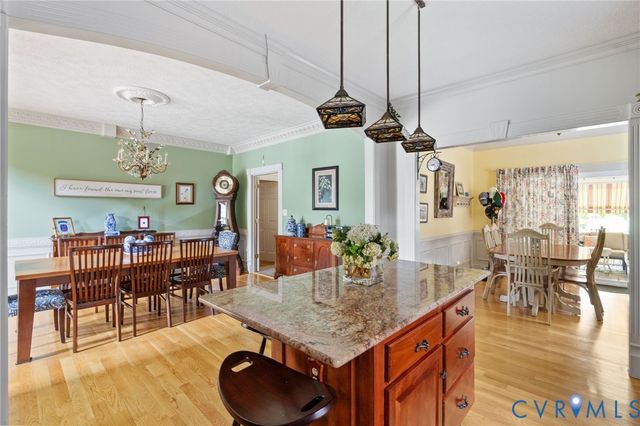 11536 Chester Village Dr, Chester, VA 23831