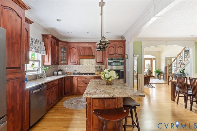 11536 Chester Village Dr, Chester, VA 23831