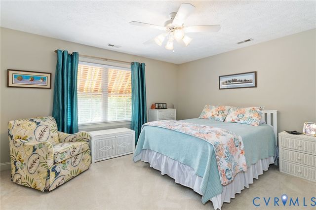 11536 Chester Village Dr, Chester, VA 23831