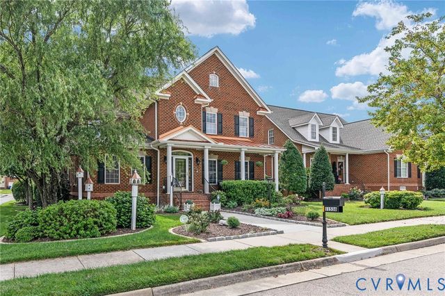 11536 Chester Village Dr, Chester, VA 23831