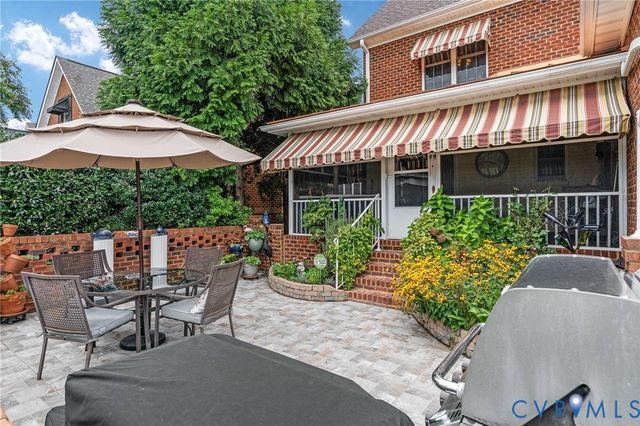11536 Chester Village Dr, Chester, VA 23831