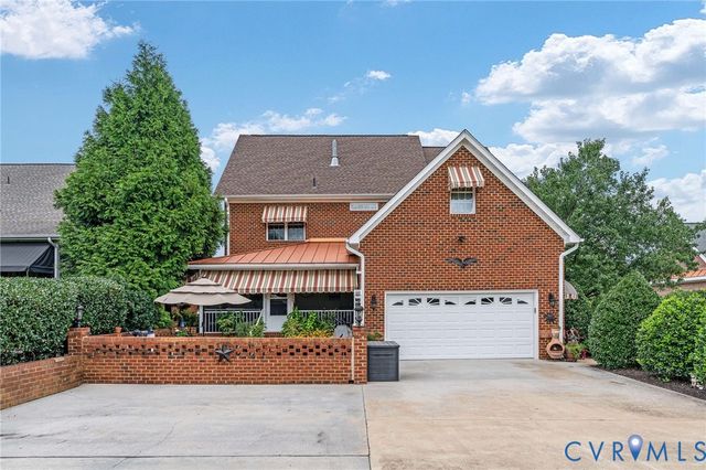 11536 Chester Village Dr, Chester, VA 23831