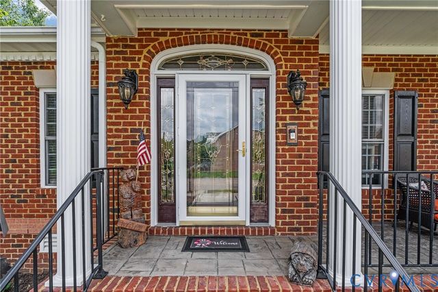 11536 Chester Village Dr, Chester, VA 23831