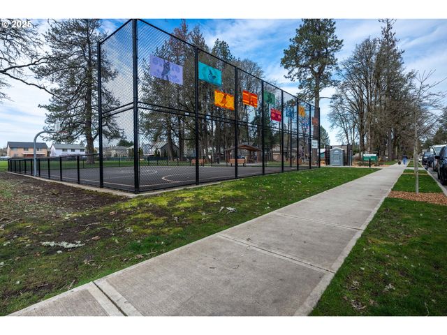 18626 Sw JUDITH Ln, Beaverton, OR 97003