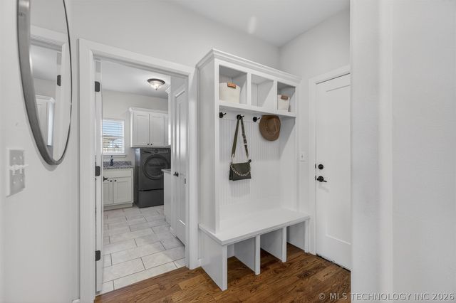 2090 E 176th Street S, Mounds, OK 74047