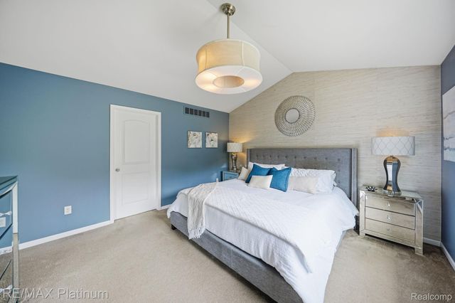 1636 Arbor View Lane, Oceola Township, MI 48843